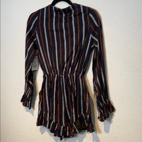 Billabong Play All Day Striped Long Sleeve Romper Black Multi XS NEW - Picture 7 of 7